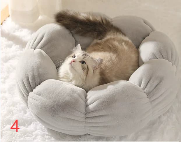 Plush Calming Donut Bed